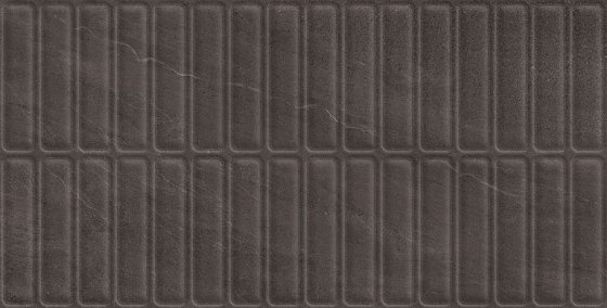 BRICKLANE POETRY ANTHRACITE